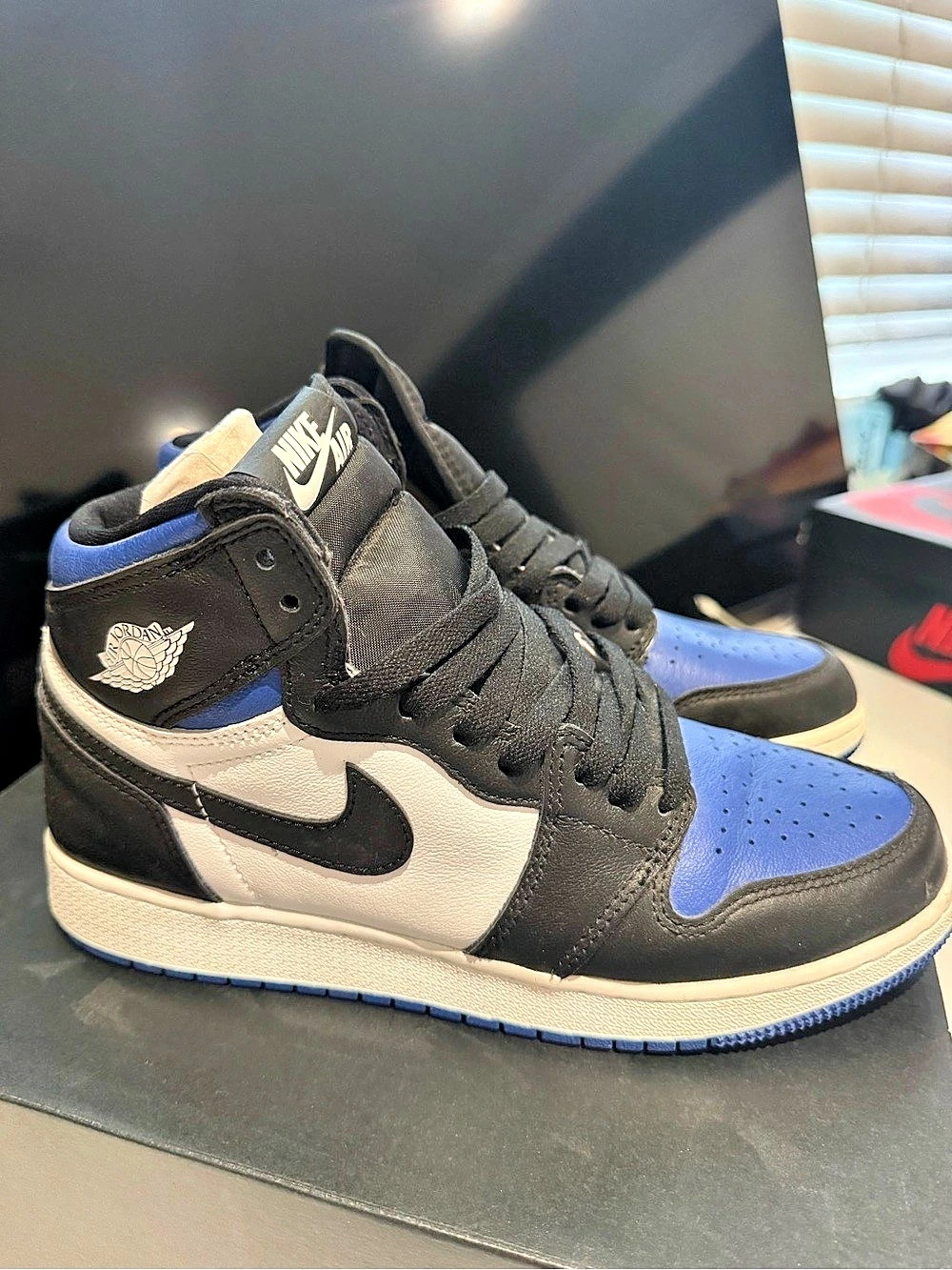 Nike Air Jordan 1 Mid Black & Blue US 7Y NWT